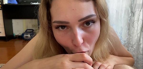  StepSister Deepthroat Big Cock While Parents went Shopping